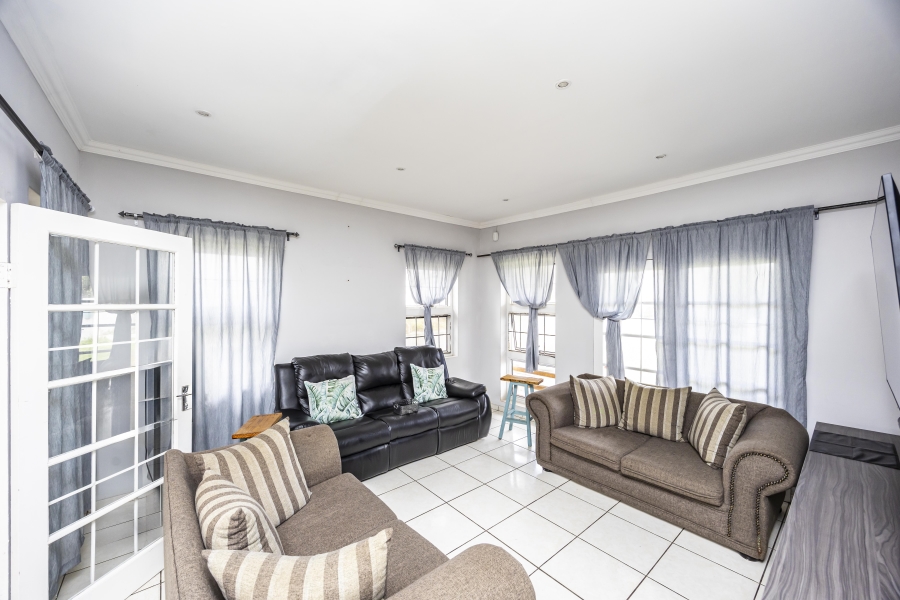 4 Bedroom Property for Sale in Gonubie Eastern Cape